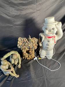 Garden Figurines Mixed Lot of 4 Snowman and Stone Pieces