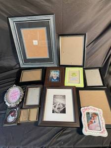 Mixed Picture Frame Assortment with Decorative Frames