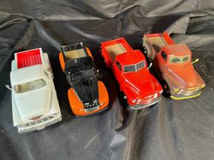 Vintage Die-Cast Pickup Truck Assortment (Lot of 4)