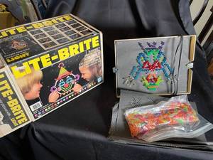 Lite-Brite Peg Art Set with Box & Pegs
