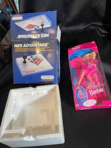 NES Advantage & Twirling Ballerina Barbie (Lot of 2)