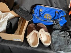 Tory Burch Bag, Slippers & Handbag Mixed Lot (Lot of 4)