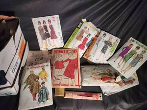 Vintage McCalls, Simplicity & Butterick Sewing Patterns Mixed Lot