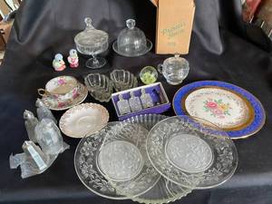 Mixed Lot of Glass Serveware, Plates & Decorative Miniatures