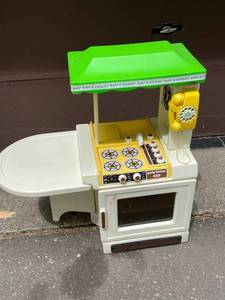 Little Tikes Party Kitchen Playset