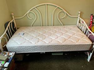 Kids Life Mattress with White Metal Bed Frame