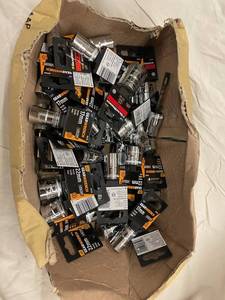 GearWrench Socket Assortment - 17mm & 22mm, 12 in & 38 in Drive