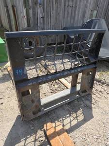 Skid Steer Pallet Forks