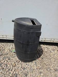 Plastic Outdoor Rain Barrel