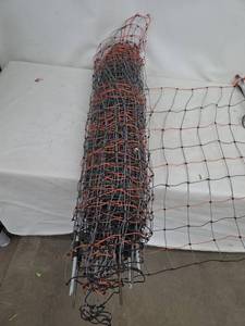 Roll of Plastic Barrier Netting Electric fence