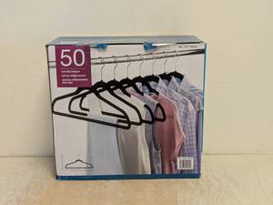 NEW NONSLIP HANGERS 50PK