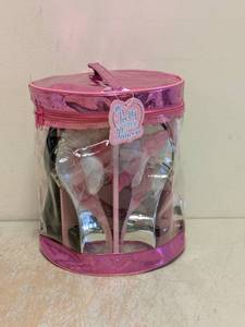 NEW PRETTY LITTLE PRINCESS 3PK SHOES & CASE