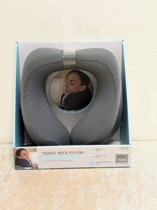 NEW AIRIA LIVING TRAVEL NECK PILLOW GRAY