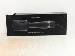 NEW KRISTEN ESS HAIR SOFT VOLUME BLOW DRY BRUSH