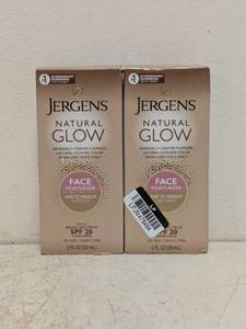 (2) NEW JERGENS FACE MOISTURIZER (FAIR TO MEDIUM) SPF 20