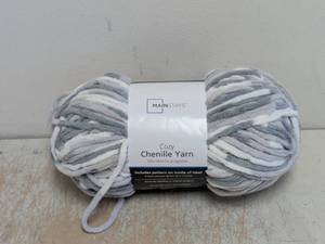 NEW MAINSTAYS COZY CHENILLE YARN MULTI NEUTRAL