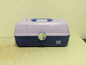 NEW CABOODLES VANITY CASE