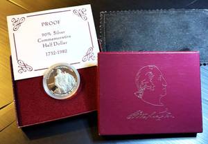 1982 Proof 90% Commemorative Silver Half Dollar in OGP, all Excellent