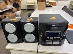RCA STEREO AND SPEAKERS