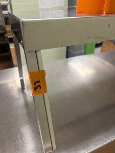 STAINLES STEEL FOOD SERVING STATION