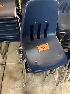 LITTLE KIDS CHAIRS SOLD IN STACKS PELASE READ DISCRIPTION FOR QUANTITY