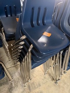 LITTLE KIDS CHAIRS SOLD IN STACKS PELASE READ DISCRIPTION FOR QUANTITY