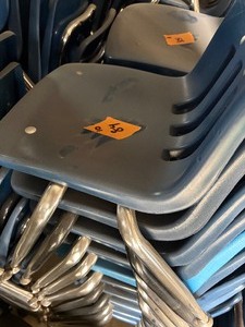 LITTLE KIDS CHAIRS SOLD IN STACKS PELASE READ DISCRIPTION FOR QUANTITY
