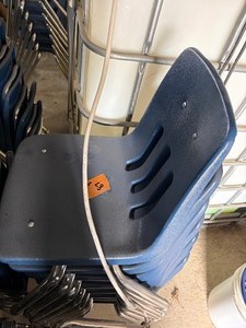 LITTLE KIDS CHAIRS SOLD IN STACKS PELASE READ DISCRIPTION FOR QUANTITY