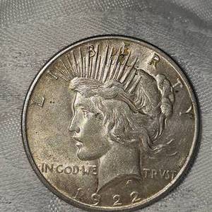 1922 Peace Dollar $1