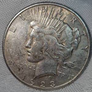 1923 Peace Dollar $1