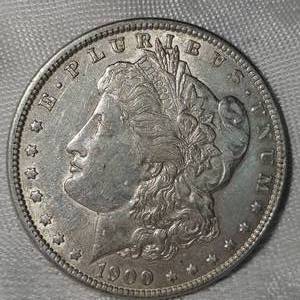 1900 Morgan $1, XF, Light Toning