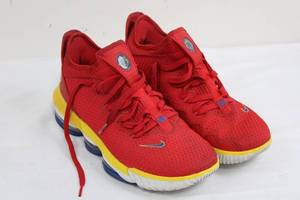 Nike Basketball Sneakers - Size US 10.5
