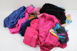 Shein Womens Clothing - Over 15 Items, Mostly 2XL Dresses & Skirts
