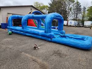 38 X 10 - 2 Lane Slip and Slide With Pool