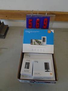 Flat of electronics. Ring door bell. As shown. CASH ON SITE ONLY. PICKUP IS TUESDAY MAY 19TH FROM 11 AM TO 4 PM. REGARDLESS WHAT THE SCHEDULE STATES.