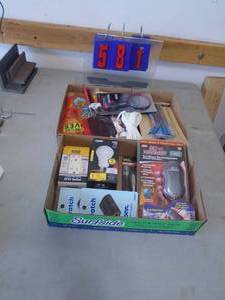 2 flats of electronics & misc. As shown. CASH ON SITE ONLY. PICKUP IS TUESDAY MAY 19TH FROM 11 AM TO 4 PM. REGARDLESS WHAT THE SCHEDULE STATES.