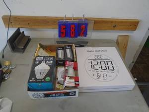 2 flats of electronics & misc. As shown. CASH ON SITE ONLY. PICKUP IS TUESDAY MAY 19TH FROM 11 AM TO 4 PM. REGARDLESS WHAT THE SCHEDULE STATES.