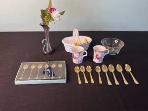 Studio Nova Portugal Glassware Assorted Teacups, Pfaltzgraff Spoons & Vases