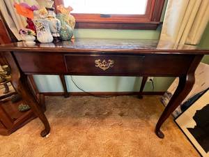 Antique Mahogany Console Table with Drawer Contents only - Assorted Vases, Porcelain & Glassware NOT included