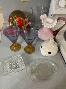 Fenton Glass Pitcher w Ruffeled Rim, Forever Rose Globe, Decorative Glass & Ceramic Assortment - FTD, Cerve