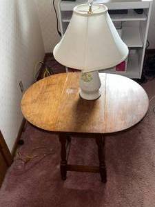 VTG Oak Drop-Leaf Table With Porcelain Lamp (Lot of 2)
