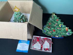 VTG Bradford Exchange Merry Memories Illuminated Musical Bubble Light Tree w COA & Holiday Decor
