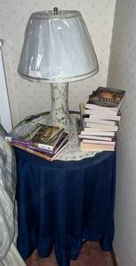 Table w Floral Ceramic Table Lamp, Books & Tablecloth