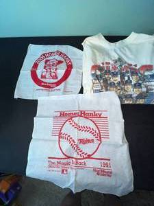Minnesota Twins Homer Hanky & 1991 World Series XL Shirt