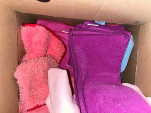 Large Lot of Assorted Microfiber Cleaning Cloths