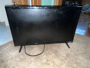 Vizio 24 Inch LED TV With Stand - no remote