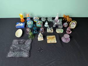 Neuschwanstein Castle Miniatures & Assorted Collectibles - Tin Boxes, Glass Ornaments & More