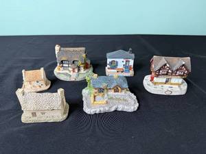 VTG Cottages Display Set - Inc David Winters, Lilliput & Memory Lane
