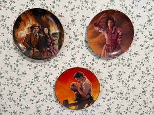 Bradex Gone With The Wind Plate Set - Fiery Embrace (15344A) & The Burning of Atlanta