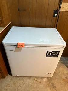 Danby Chest Freezer - Top-Opening, 5-Year Warranty